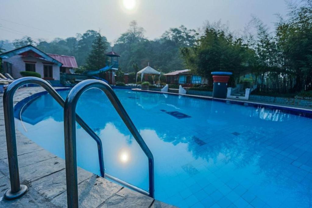 Grand Norling Hotel'S Resort Катманду Екстер'єр фото