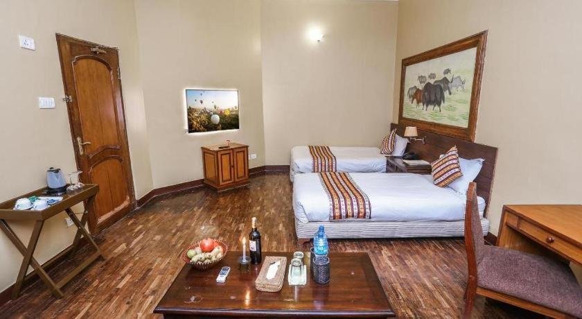 Grand Norling Hotel'S Resort Катманду Екстер'єр фото