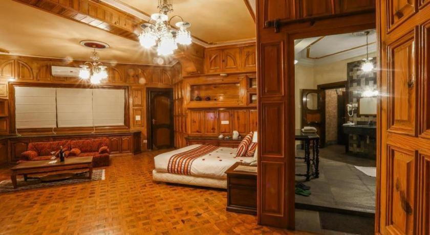 Grand Norling Hotel'S Resort Катманду Екстер'єр фото