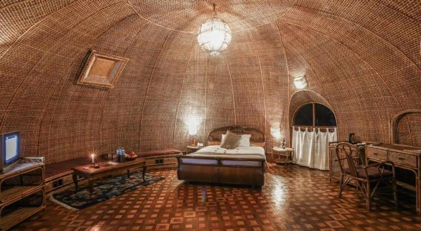 Grand Norling Hotel'S Resort Катманду Екстер'єр фото